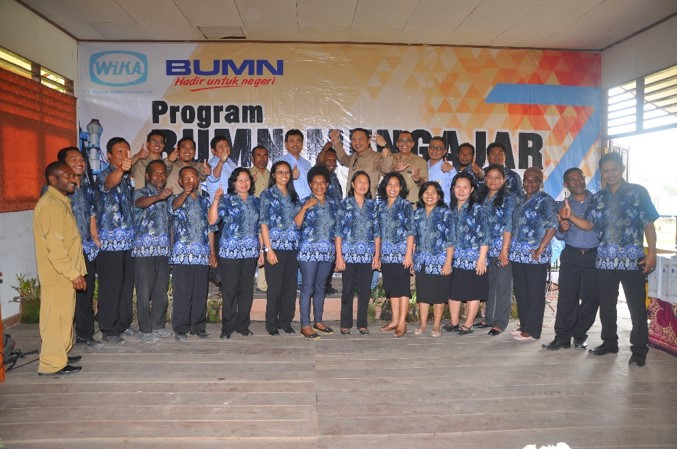 WIKA Memulai Program BUMN Mengajar di Papua Image