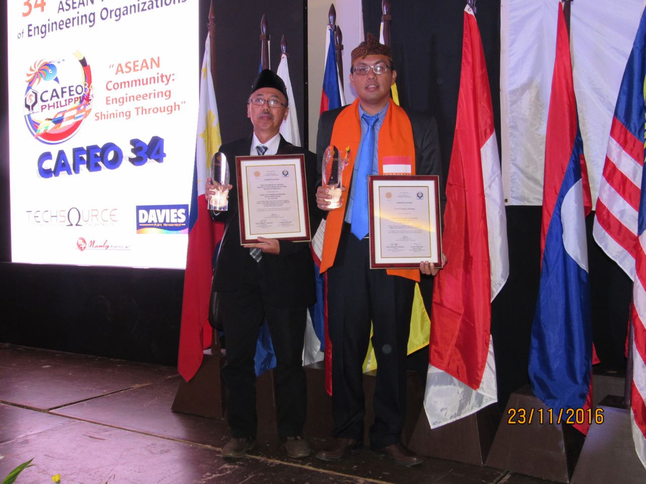 WIKA achieved CAFEO 2016 Award in Philippines for Merah Putih Bridge Project Image