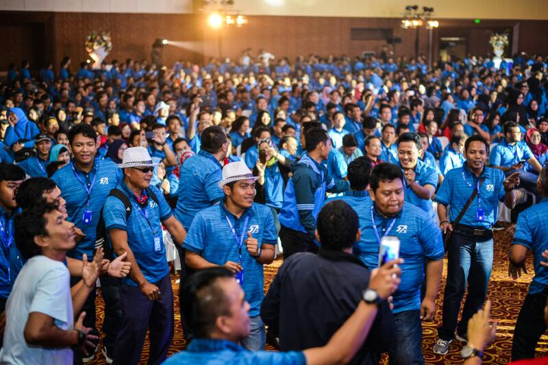 WIKA Successfully Holds Employee Gathering for 3.000 persons. Image
