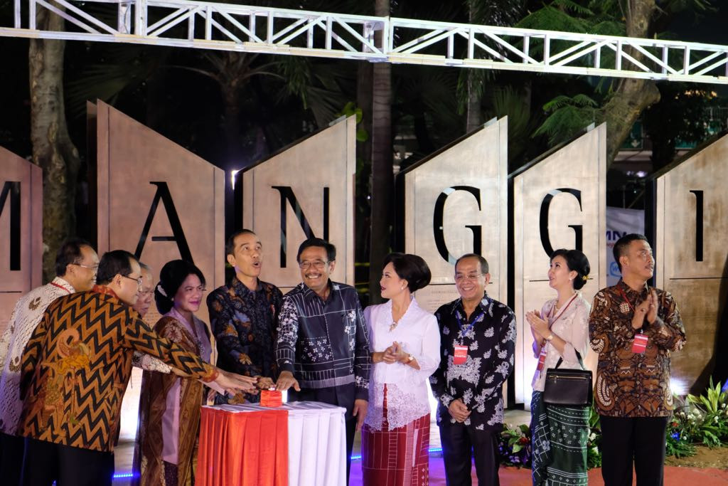 Presiden Jokowi resmikan Simpang Susun Semanggi Image