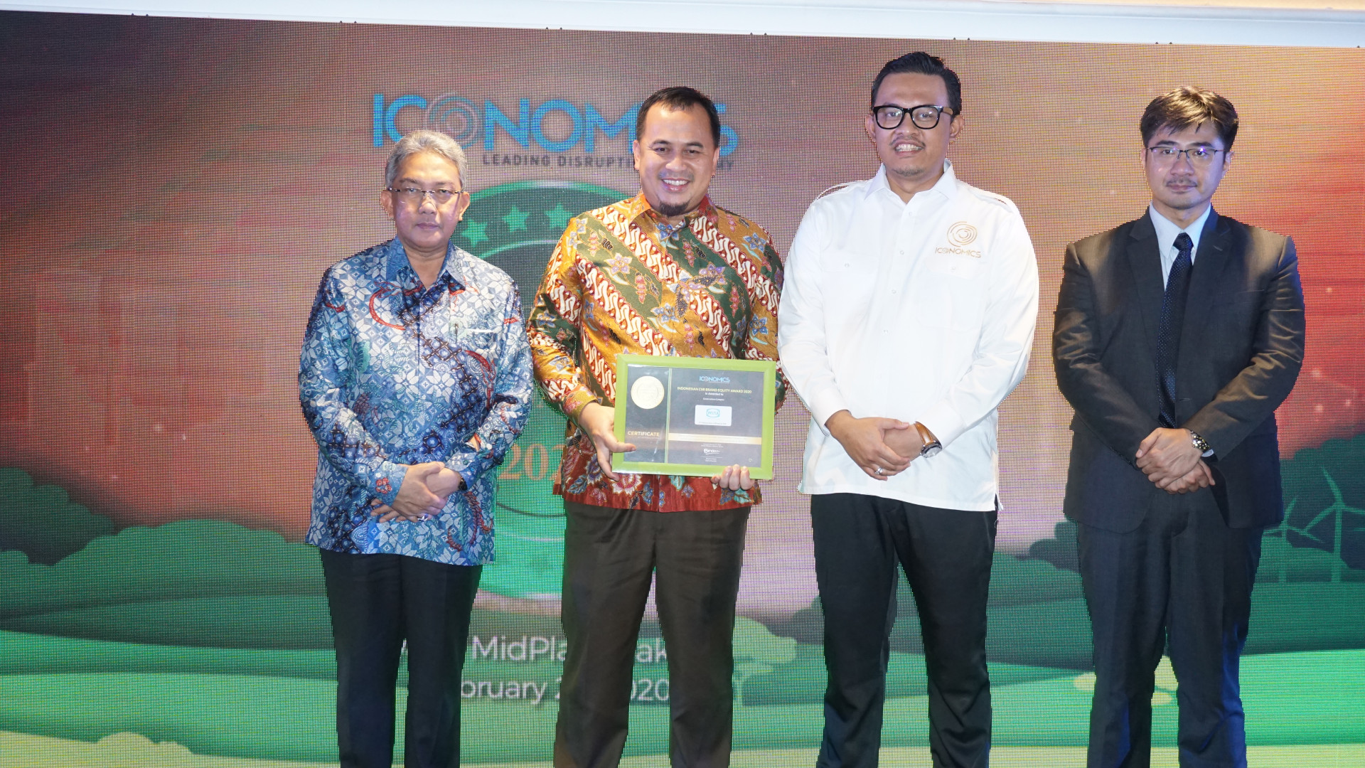 WIKA Wins Gold Brand Equity Award 2020 from Iconomics Image