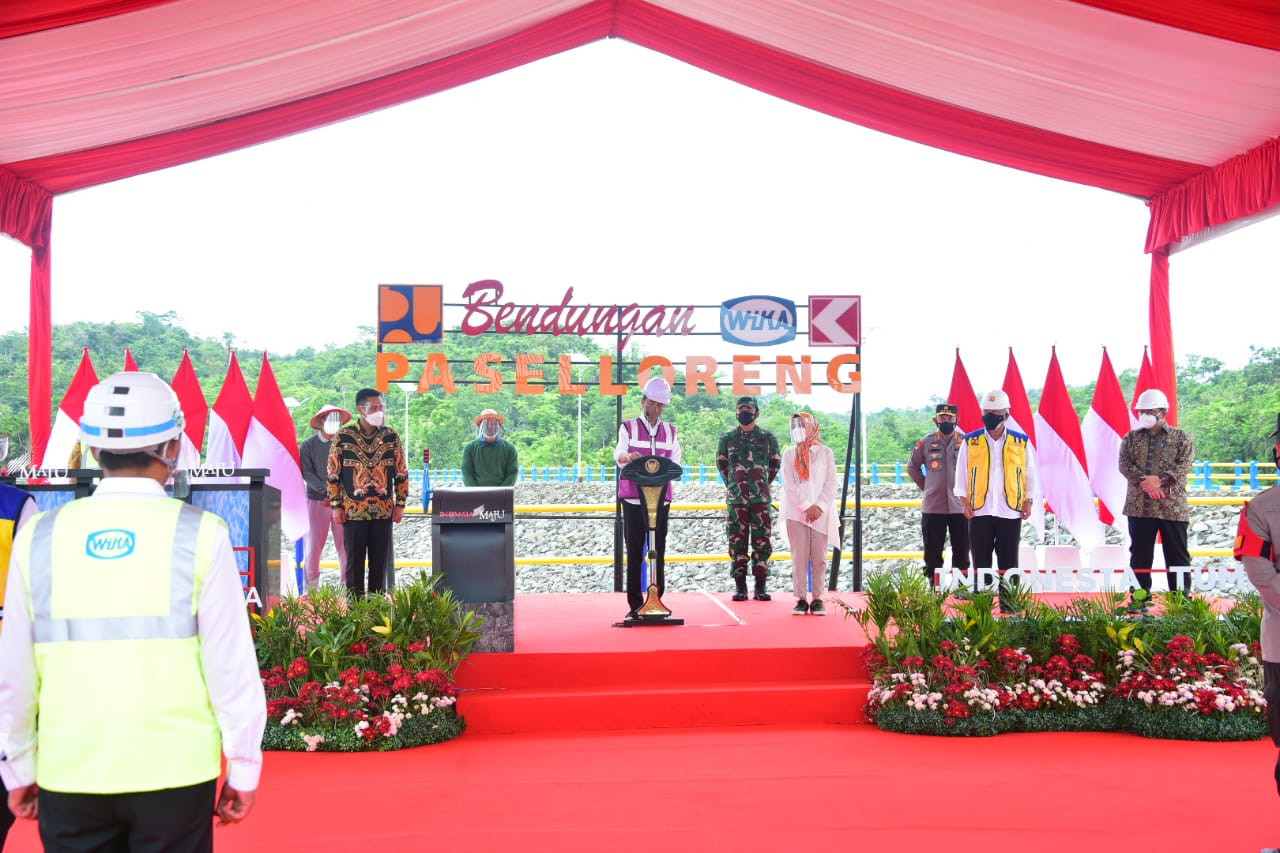 Inaugurating Paselloreng Dam, President Supports South Sulawesi as National Food Barn Image