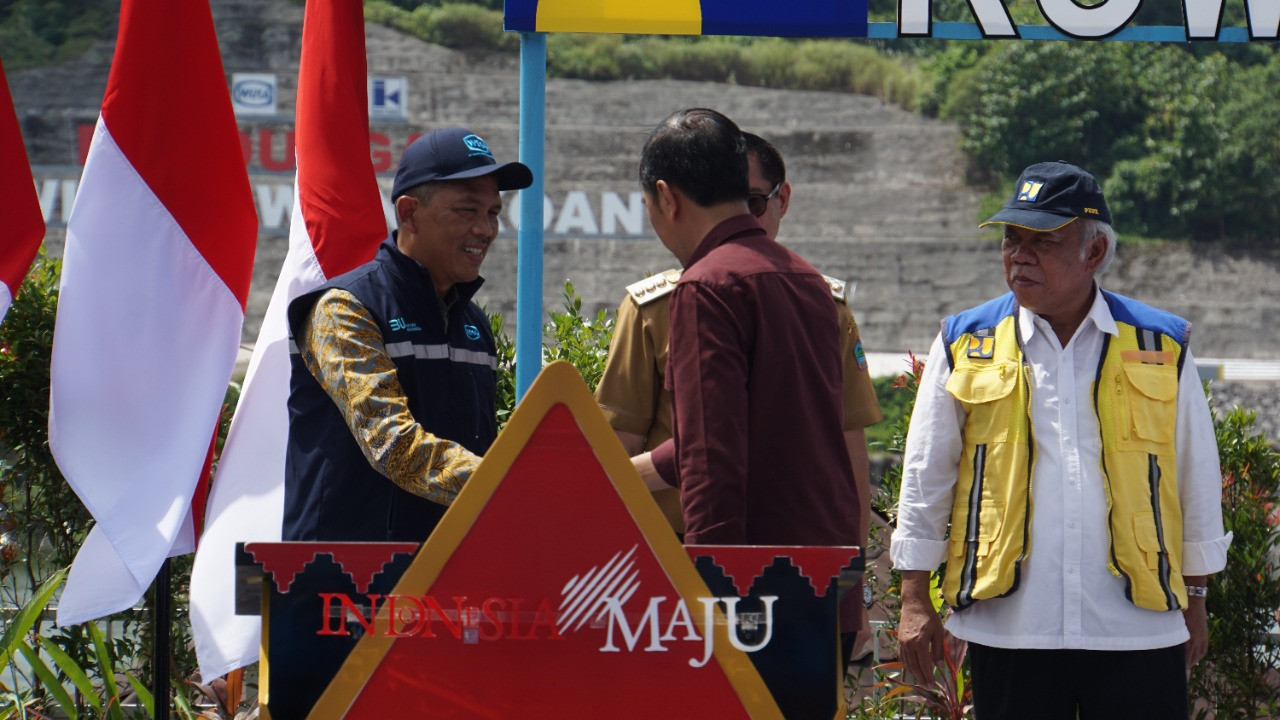 Presiden RI Joko Widodo Resmikan Bendungan Kuwil Kawangkoan Image