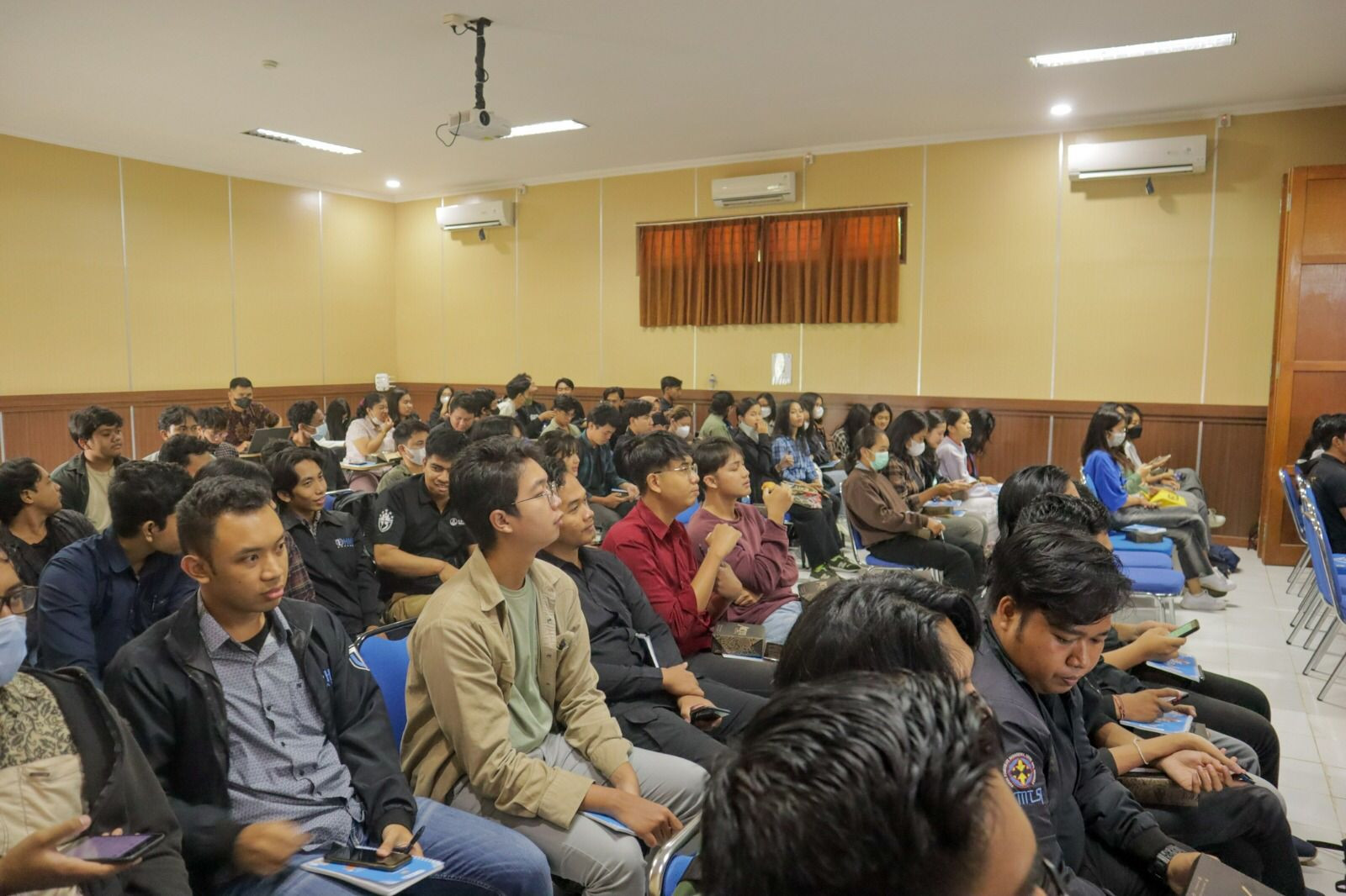 Manfaatkan E-Learning System, WIKA Beri Pelatihan BIM Senilai Rp500 Juta kepada Akademisi Universitas Udayana Image