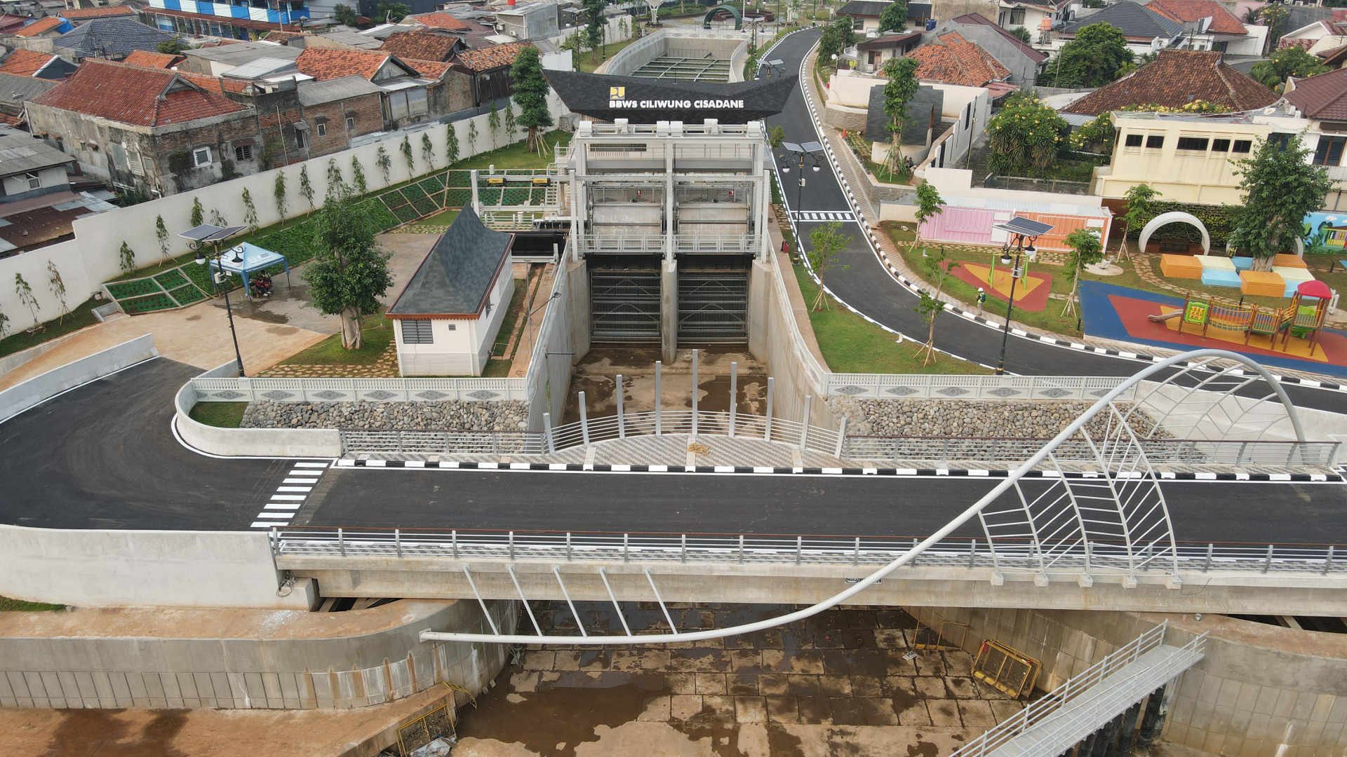 Answering the Government's Trust, WIKA - Jakon Immediately Complete the Ciliwung Sodetan Project Image