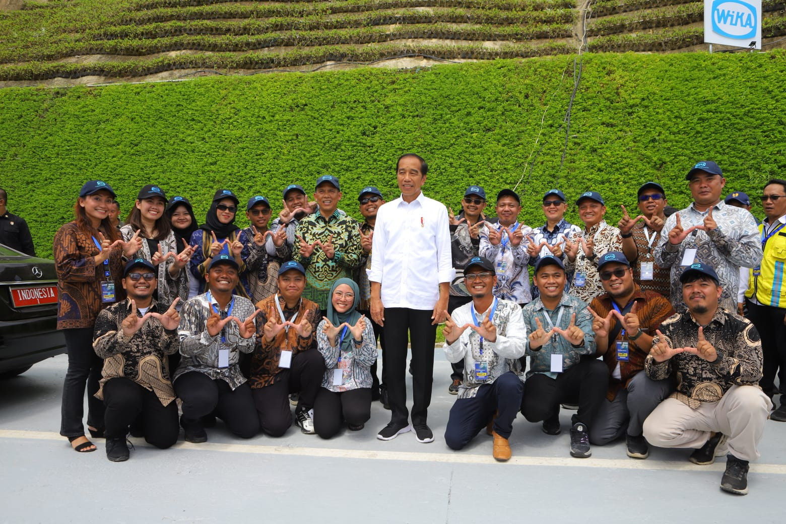 Kembali Selesaikan Proyek Strategis Nasional, Jokowi Resmikan Bendungan Ameroro Karya WIKA KSO Image