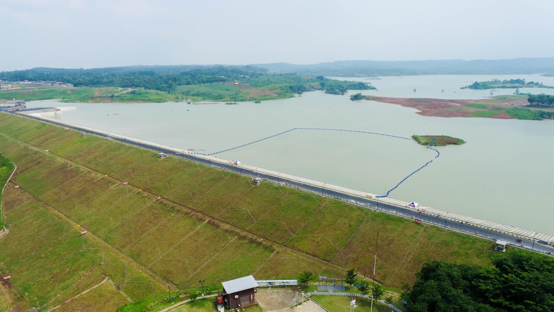 WIKA Berhasil Raih Predikat Utama Konstruksi Berkelanjutan di Dua Proyek Strategis Nasional Image